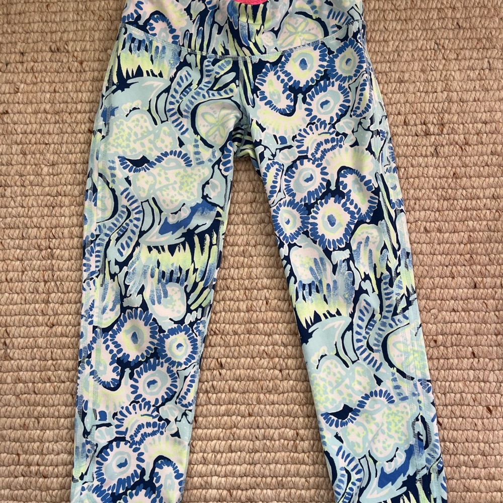 Lilly Pulitzer Blue and Green Women’s Patterned Leggings Size S